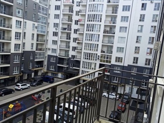 Продам 2кімн новобудову, рн Майдану Чернівці