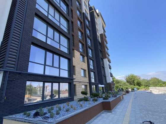 Продаж 1 кім квартири по вул. Героїв Майдану у готовому будинку