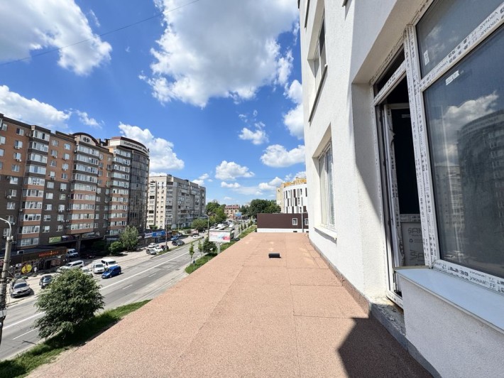 Продаж квартири з власною терасою - фото 1