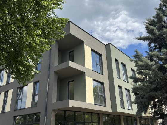 Новобудова Собранецька. 2,5 кімнати. Р-н Дастор. Будинок клубного типу.