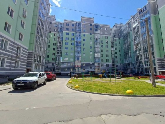 1 кімнатна квартира з ремонтом, автономне опалення Чернигов