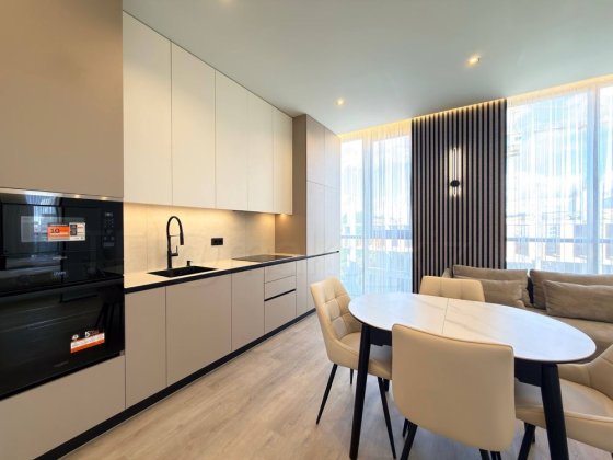 Продаж 2к квартири ЖК UZH Towers/ Словʼянська набережна/ 63 м2/Вид на парк Боздош