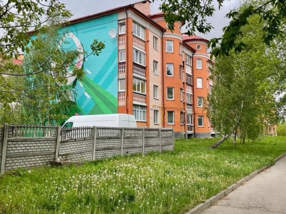 Продам 3-кімнатнк квартиру з зручним плануванням Чернигов