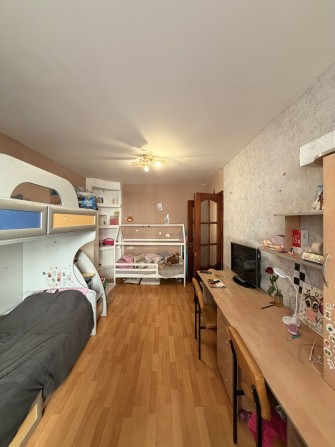 Сучасна 2-кімнатна квартира,пл 56 м2 -в центрі міста ,вул Коцюбинського - фото 1