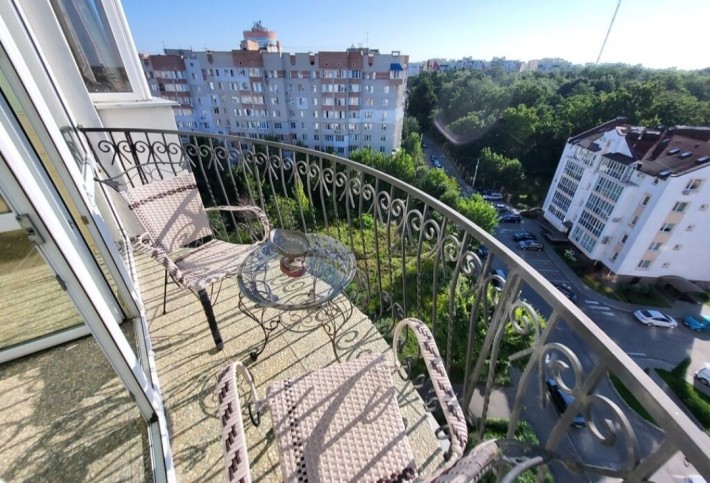 Продаж 4 кімнатної квартири на Поділлі - фото 1