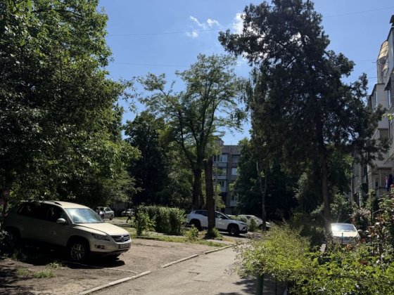 Продаж 2 кімн Чешки/ремонт/мебі/тезніха / Полетаєва/ Чернівці