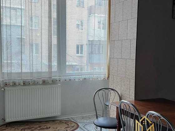 Продається дворівнева квартира по вул. Щербанюка. Чернівці