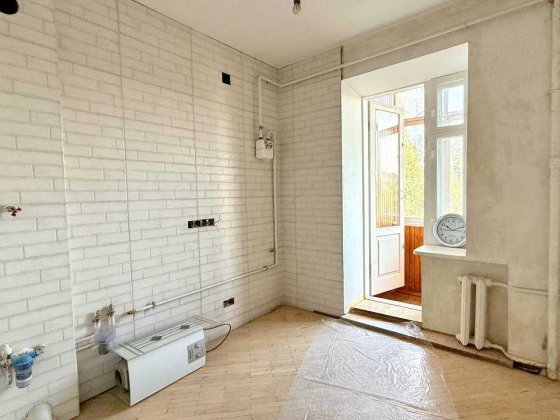 Продаж. Квартира, 2 кімнати, 48 квадратів. Біля лікарні Пирогова