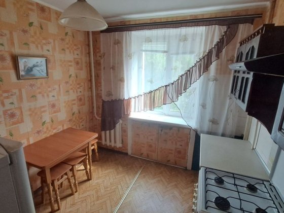 Продаж 1 кім кв. ЗАХОДЬ І ЖИВИ 38м2 з меблями і технікою проспект Миру 255 Чернігів