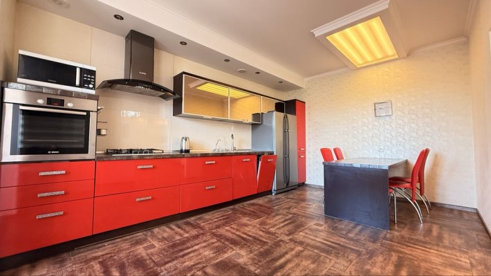 Продаж 3 кімнатної кваритири Поділля 94.8 кв.м - фото 1