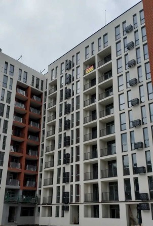 Трикімнатна квартира для великої сім'ї в газифікованій новобудові - фото 1