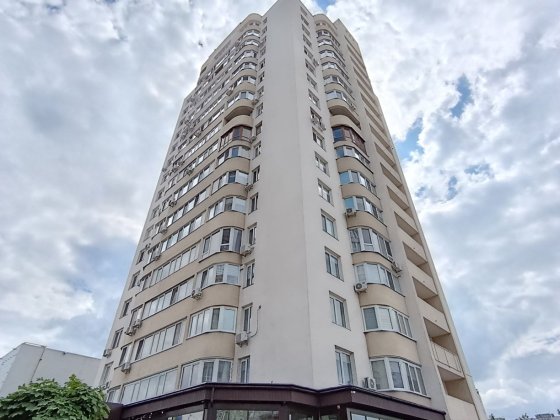 1к квартира "Заходь і Живи"  Митниця, вул. Припортові 34/2 Черкассы