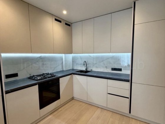 Продаж 2к квартири ЖК Квадрат/ 53 м2 / Новий ремонт/ 2 кімнати