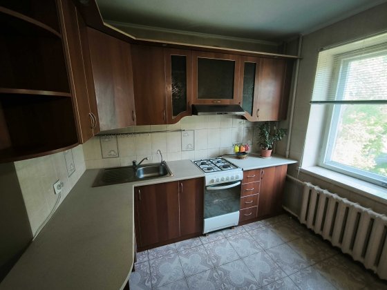 ціну знижено! Гарна 2х кімнатна квартира,Шерстянка, Народного Руху. Сертифікат-Ваучер Чернигов