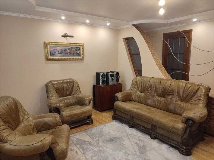Продаж 3-х кімнатної квартири, ремонт, меблі, Митниця, держпрограми - фото 1