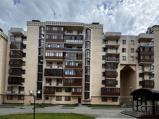 Продається 3 кімнатна квартира новобудова ЗДАНА Чернівці