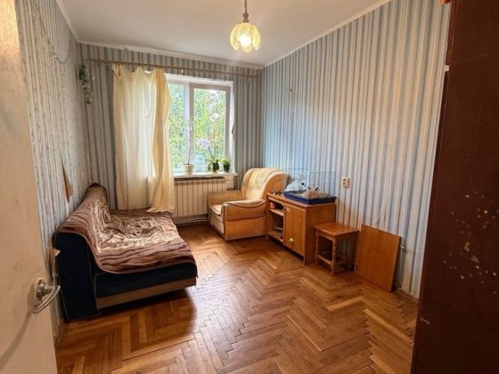Продаж 1- кім. квартири Ужгород , Новий р-н