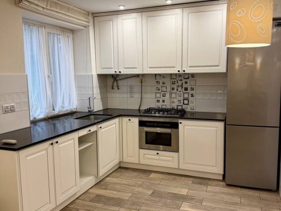 Продаж 3к в центрі з ремонтом, ключі