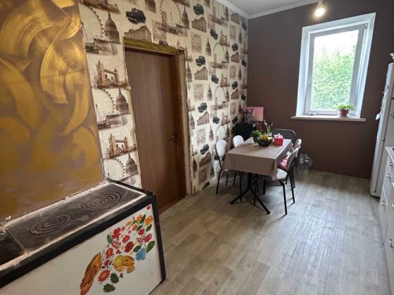 Продам 2 ком.квартиру  на пр. Свободы, Днепр