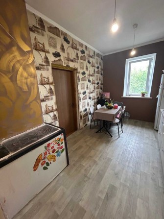 Продам 2 ком.квартиру  на пр. Свободы, - фото 1