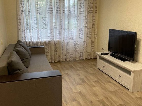 Продам 2-кімнатнту квартиру на пр.Поля 117 Дніпро
