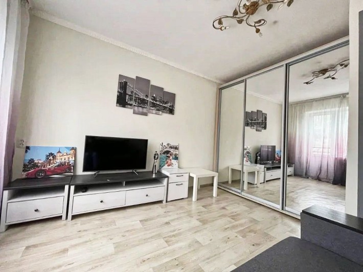 Продаж 1 кімн кв поруч пр. Поля / Антоновича / Л. Українки - фото 1