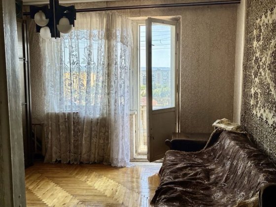Продаєтся 3 кімнатна квартира в центральрій частині Ужгорода