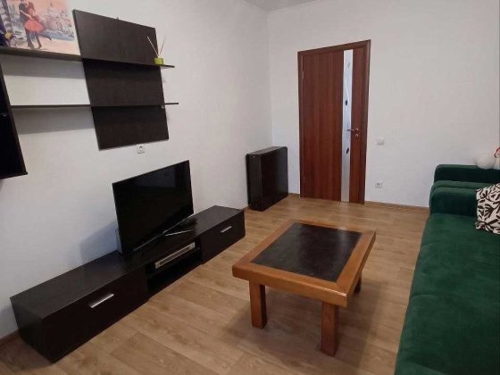 Продам 2х кімнатну квартиру  р-н Масани Автономка!