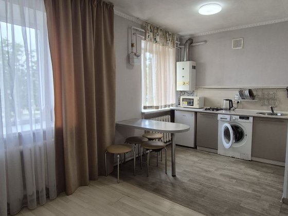 Продам 2к квартиру в Центре Дніпро