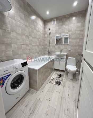 Продаж квартири в новобудові. Автономне опалення. Ремонт. Меблі на кухні - фото 1