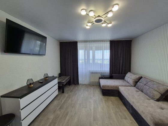 Продаж 1к квартири на Крошні/Євроремонт