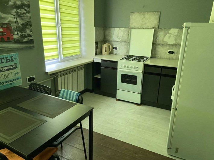 Продам 1к квартиру, 31м2, кирпич, ж/м Приднепровск - фото 1