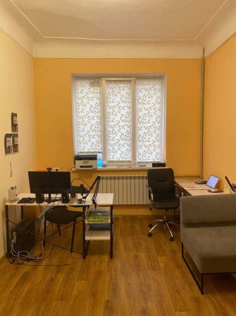 Продам 3х кімнатну квартиру вул. Івана Акінфієва - фото 1