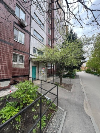 Квартира 2к. Перемога-5 (Б. Слави, 16). Від Власника - фото 1