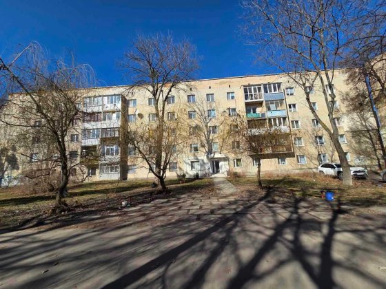 Продаж 3 кімнатної квартири в Центрі