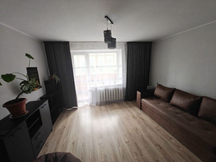 Продаж 2 кім вул. Героів Десантників - фото 1