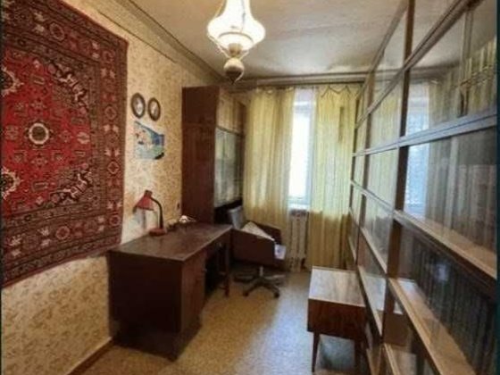 Продам 3-кімнатну квартиру в Нагірному районі вул. Олеся Гончара