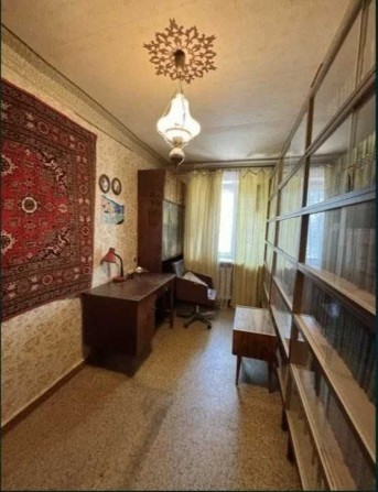 Продам 3-кімнатну квартиру в Нагірному районі вул. Олеся Гончара - фото 1