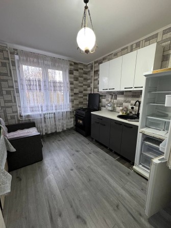 Продаю 1 кім квартиру в центрі - фото 1