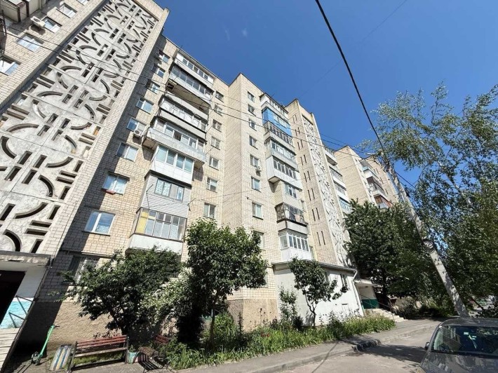 Продаж! Потрібна 1но кімнатна квартира великогабаритна за приємною ціною! Дзвони - покажу, нормальни - фото 1