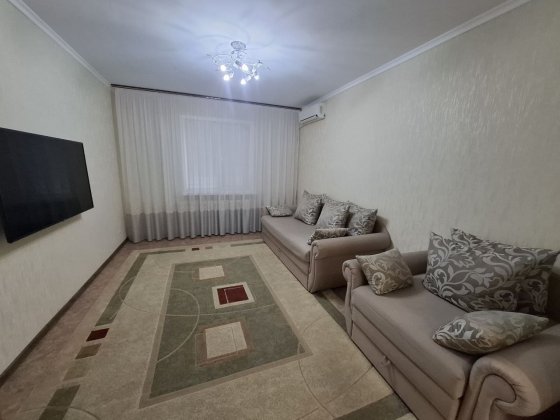 Продам 3 кімнатну квартиру Піски 4й південний Запоріжжя