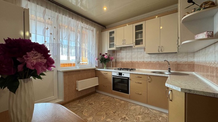 Продаж видової 2-кімнатної квартири в районі Малікова, м. Житомир. - фото 1