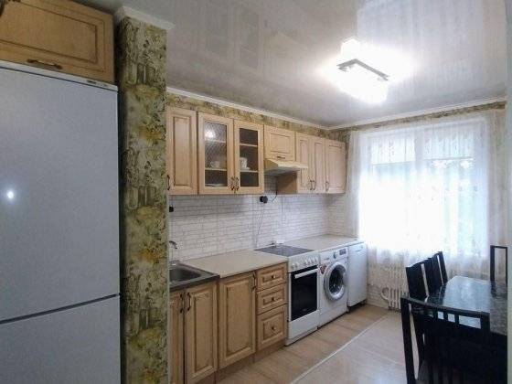 3-кімнатна квартира з ремонтом, Свердловський масив