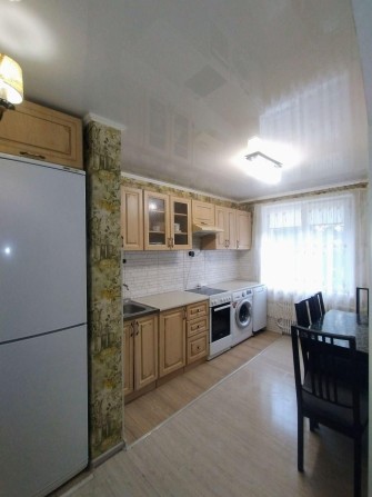 3-кімнатна квартира з ремонтом, Свердловський масив - фото 1