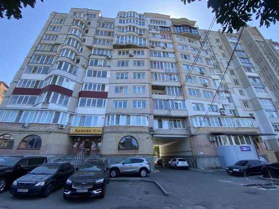 Велико - габаритна квартира 94м
