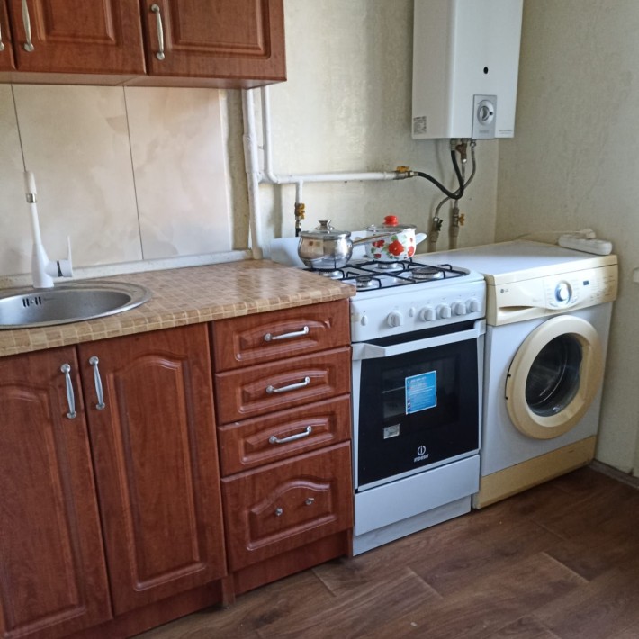 Продам 2 комнатную квартиру верх ул.сечевых стрельцов (ул.Артема) - фото 1