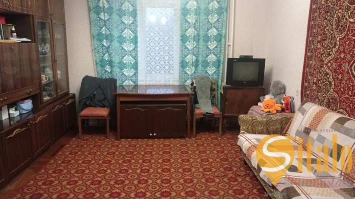 Двокімнатна   по вул  Космічній .Космос - фото 1