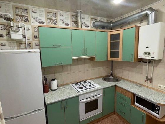 Продам 3 ком кв ул.Спартака (калиновая,янтарная)