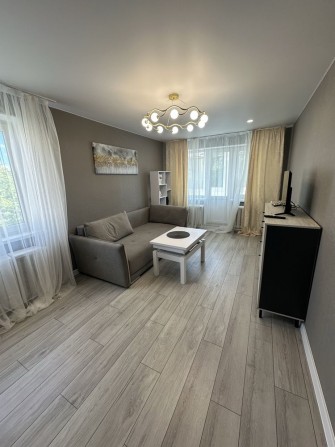 Продаж двокімнатної квартири в центрі - фото 1