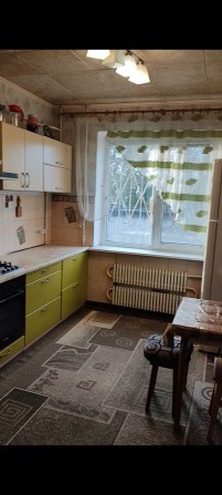 Продам 4-х комнатную квартиру - фото 1